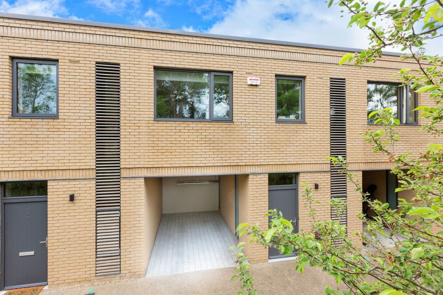 3 Le Bas Mews, Effra Road, Rathmines, Dublin 6, D06CF58