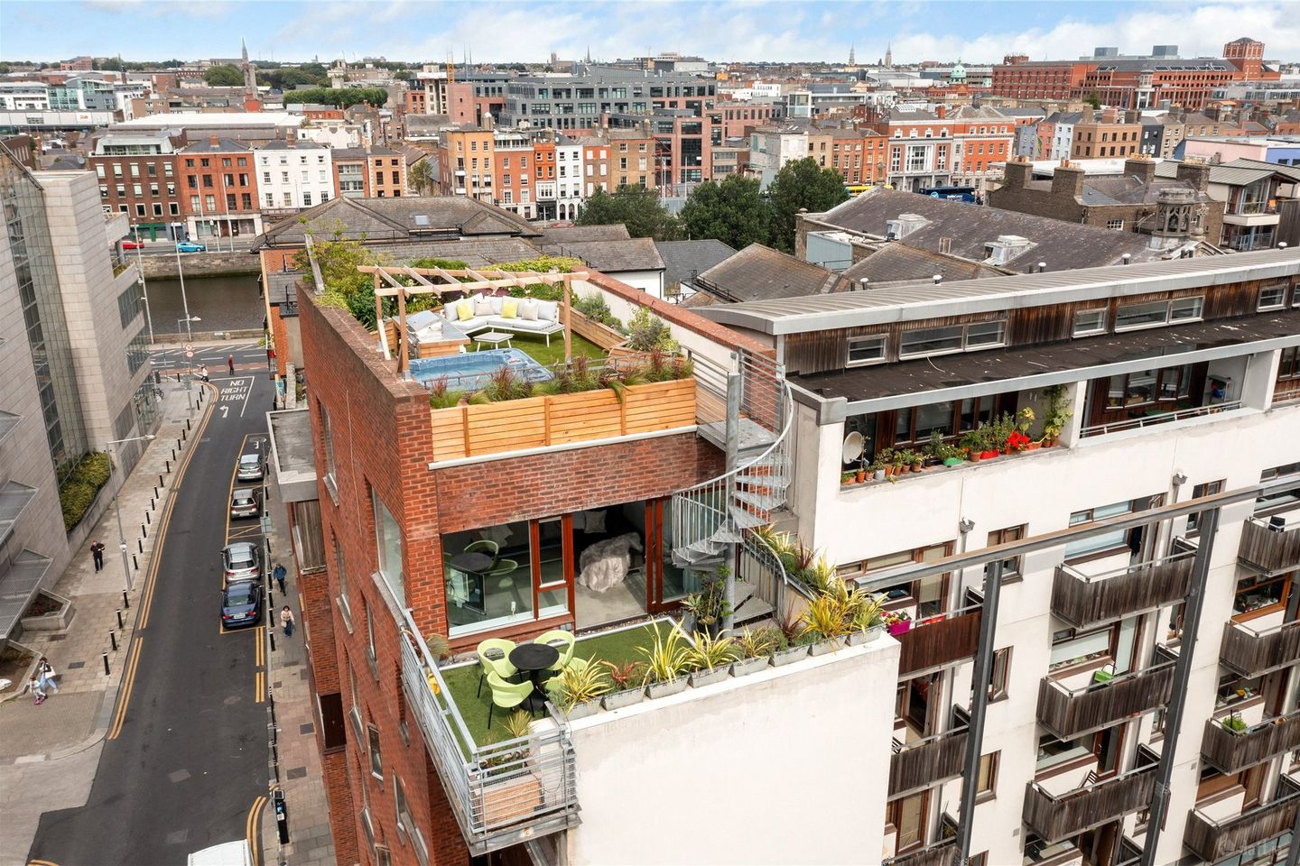 38 Scarlet Row, Essex Street West, Temple Bar, Dublin 8, D08NT99