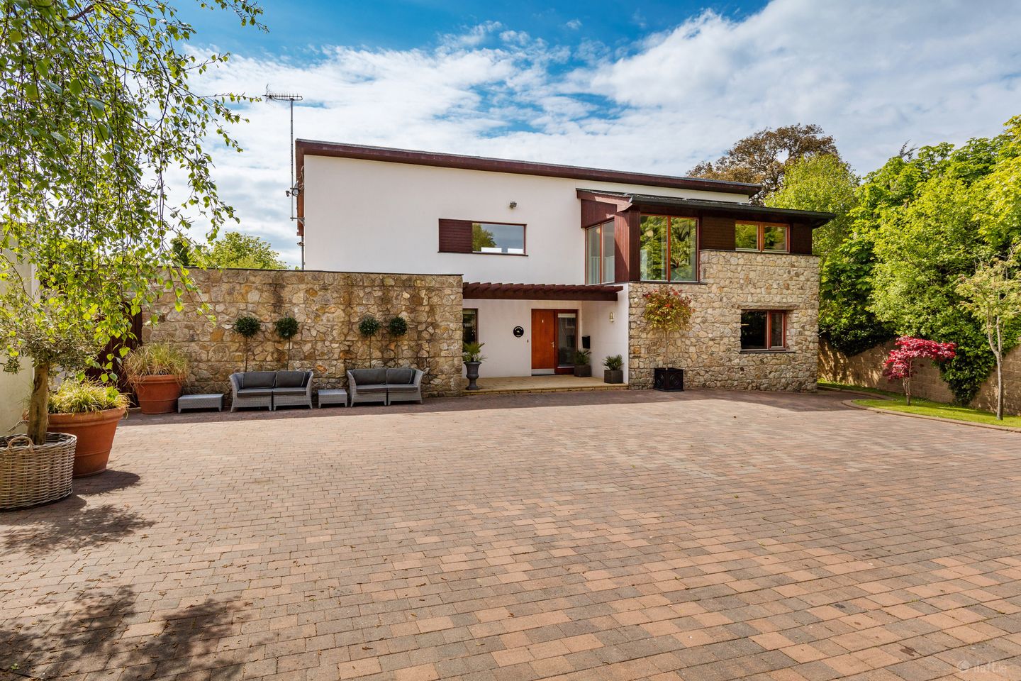 Rookstown Lodge, Thormanby Road, Howth, Co Dublin