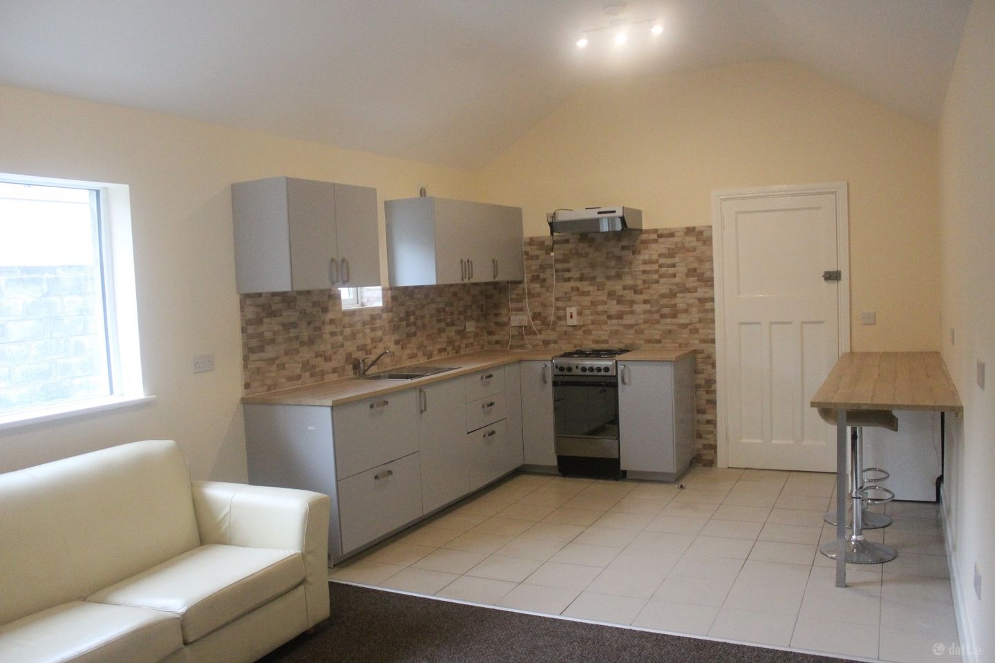 104 Naas Road, Bluebell, Dublin 12