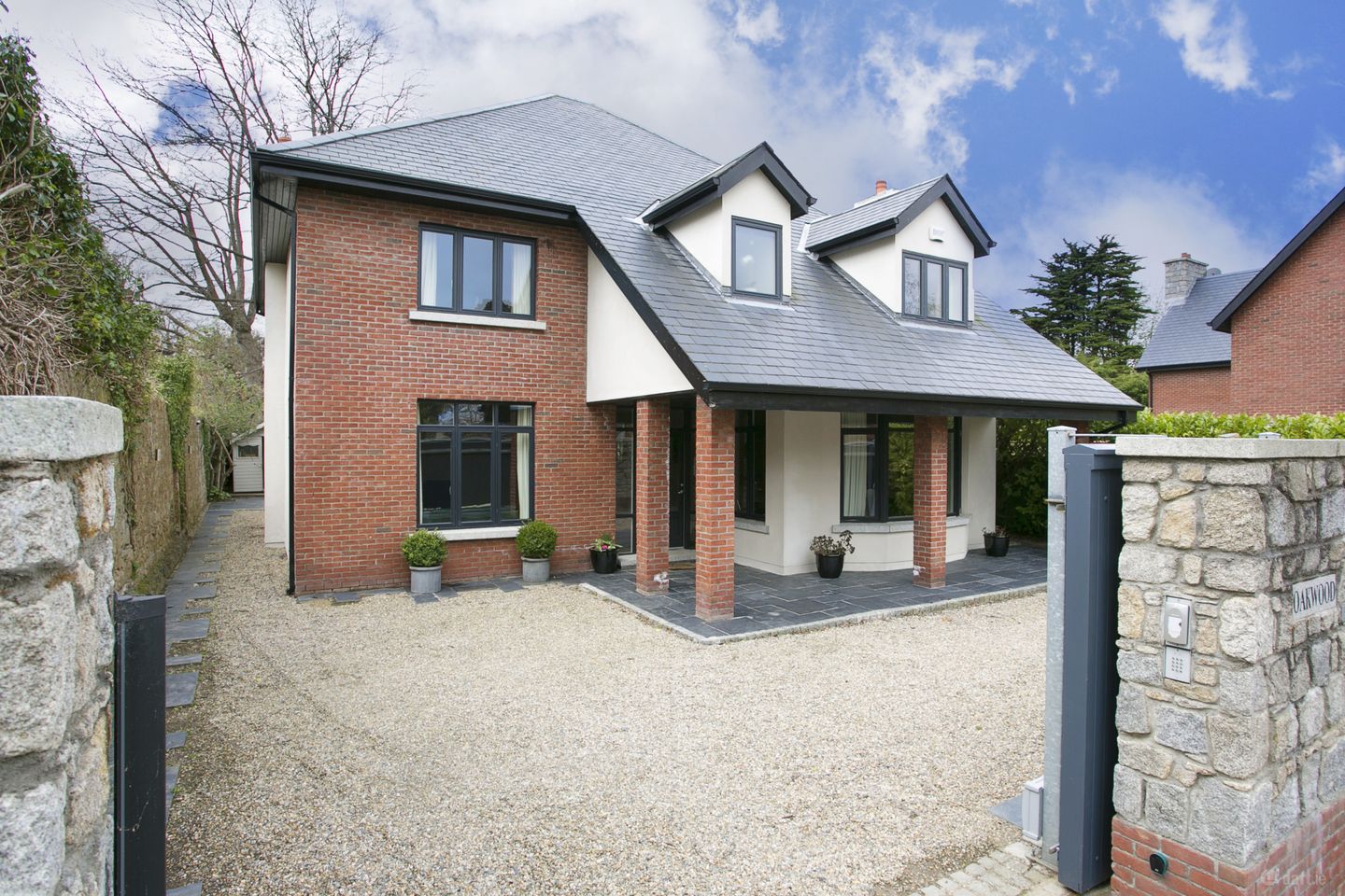 Oakwood, Claremont Pines, Carrickmines, Dublin 18