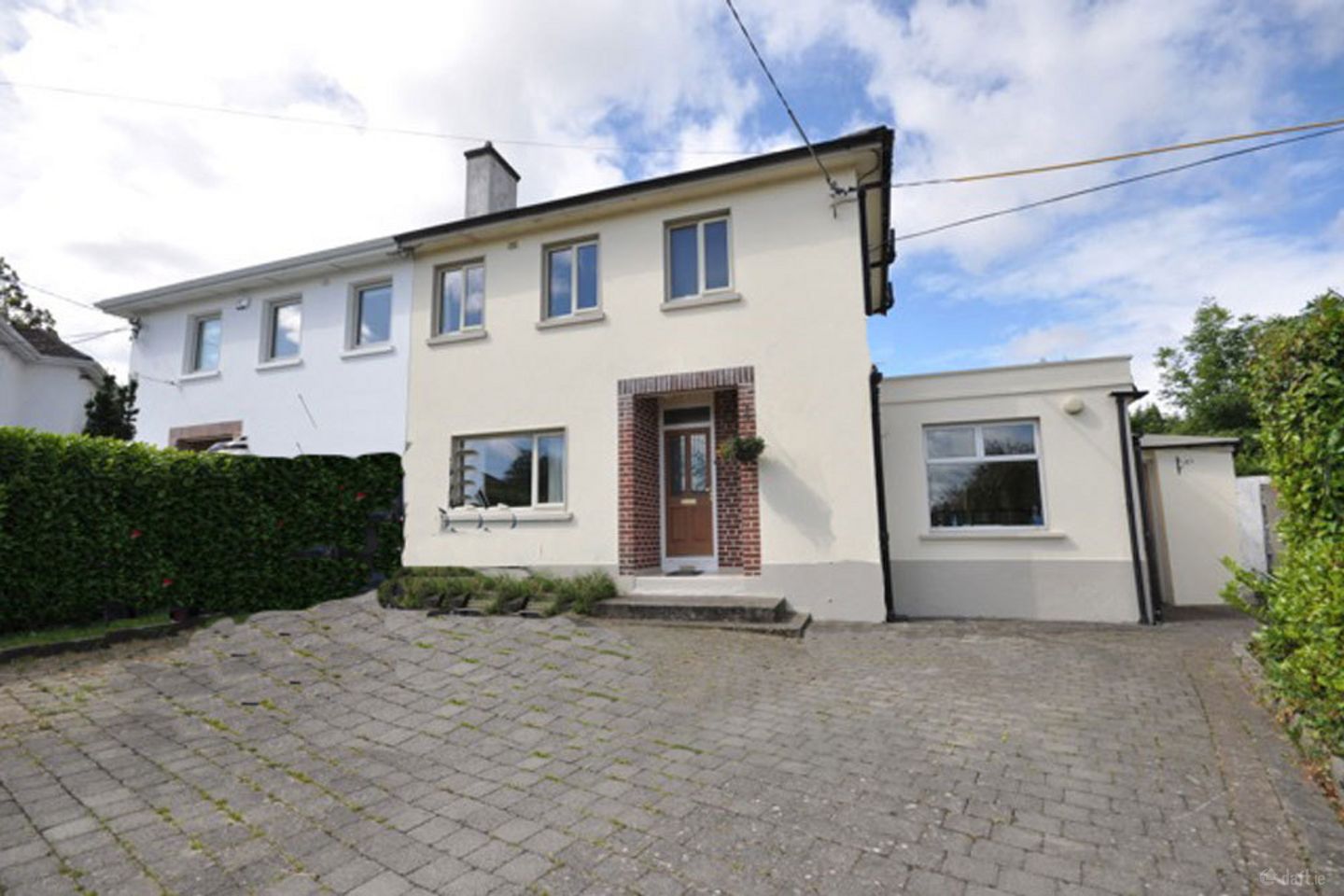 27 St.Catherine's Park, Glenageary, Co. Dublin