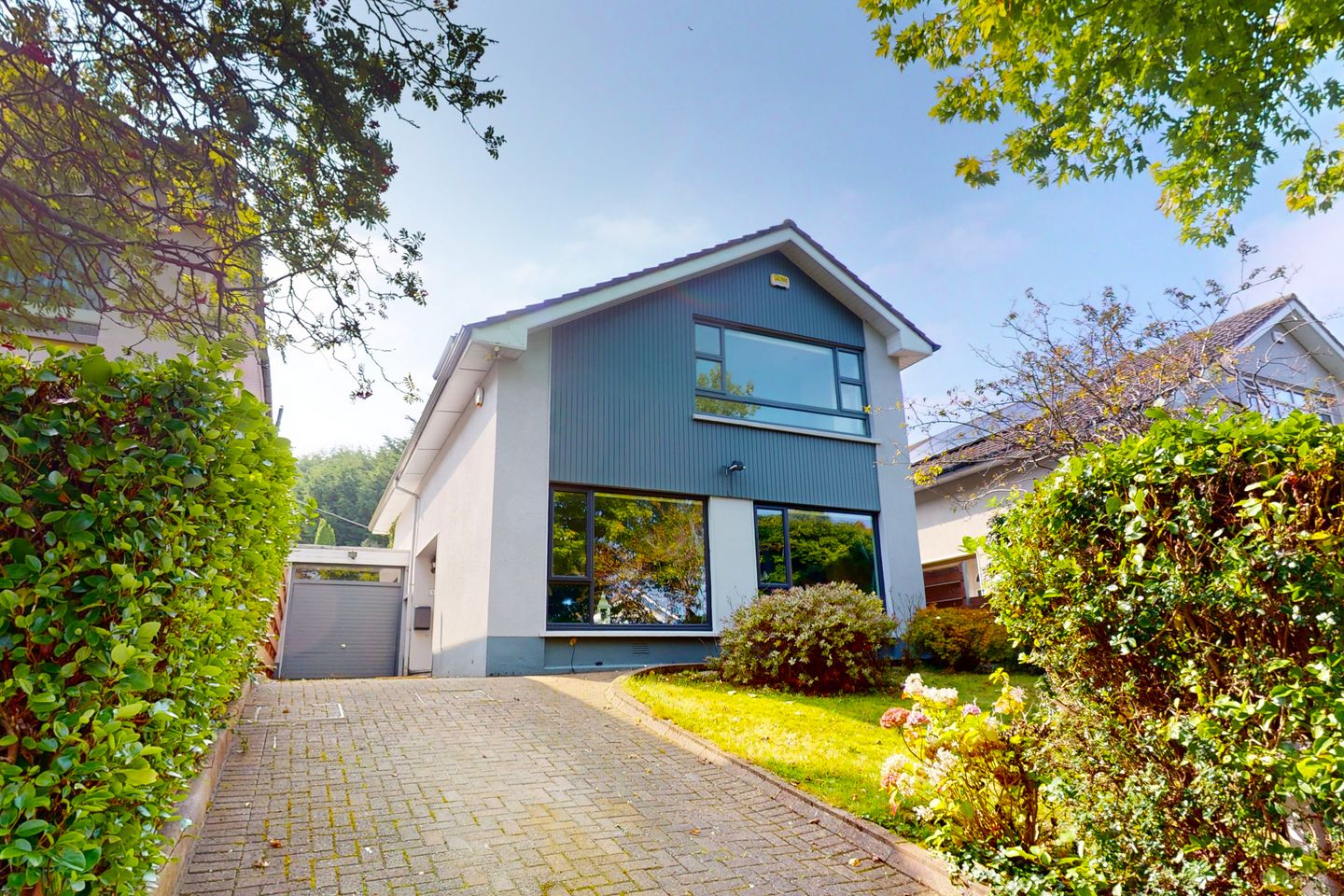 5 Hainault Drive, Foxrock, Foxrock, Dublin 18, D18F2X0