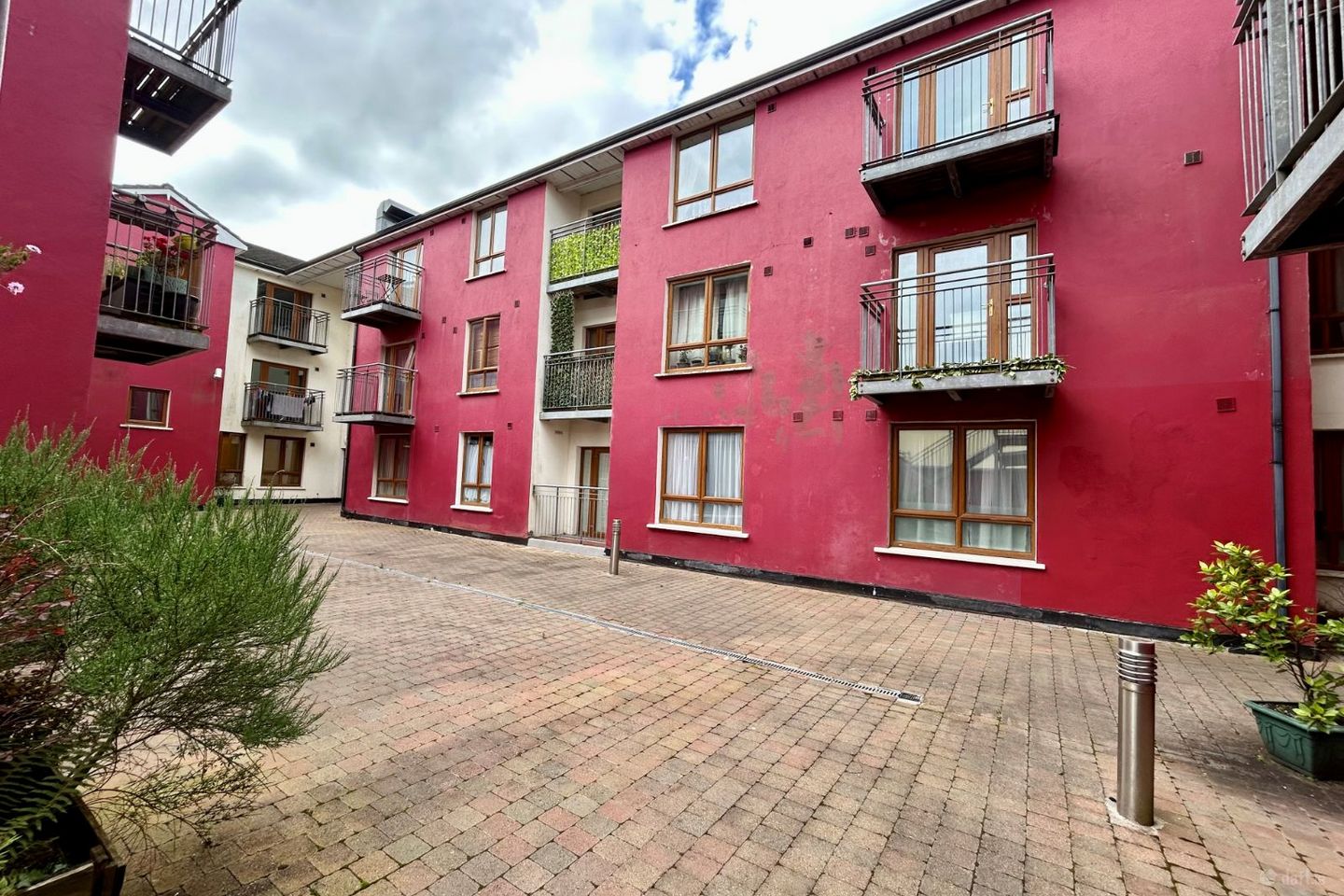 Apartment 5, County Apartments, Bridge Street, Carrick-on-Shannon, Co. Leitrim