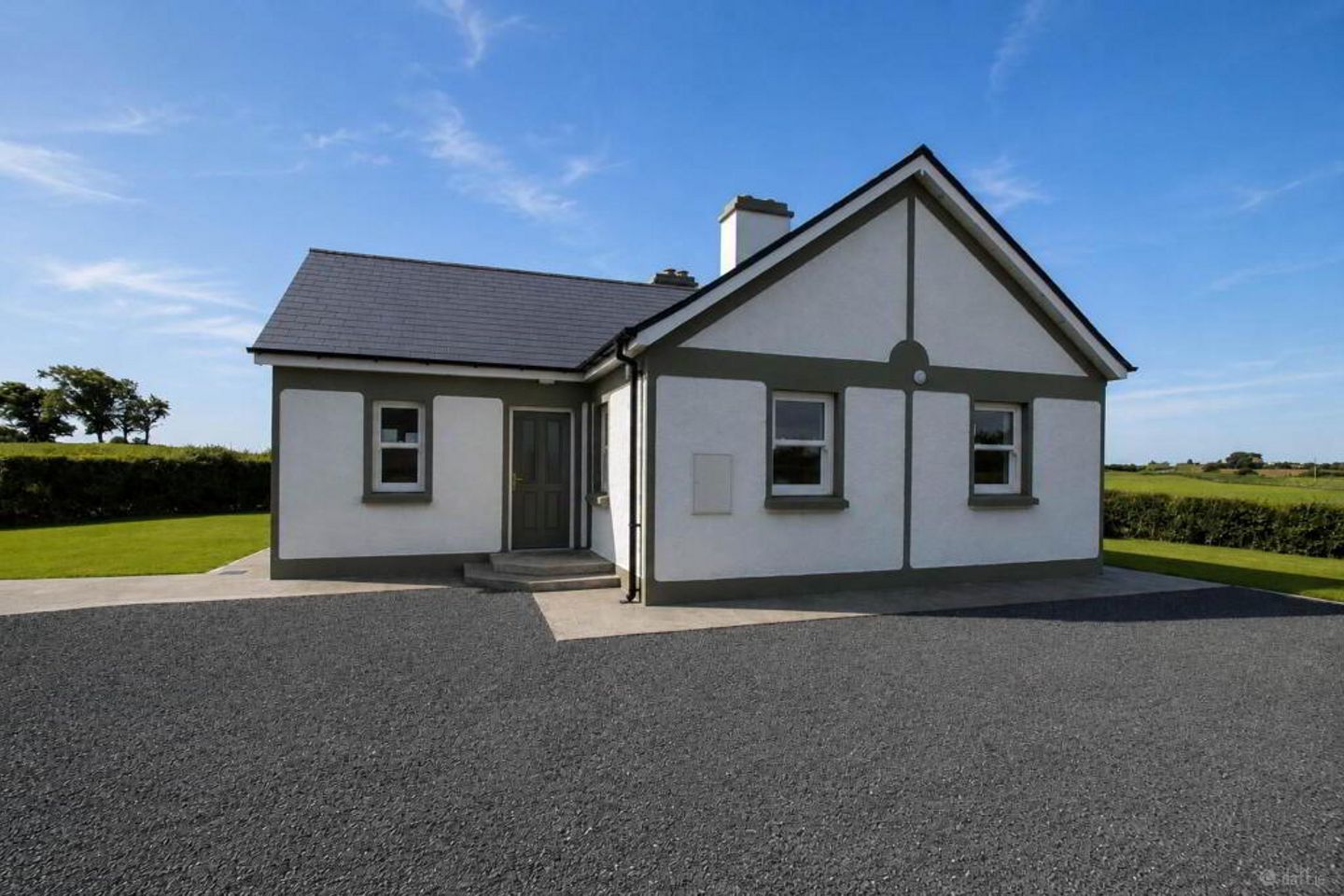 Grove View, Tinlough, Birr, Co. Tipperary, R42F623