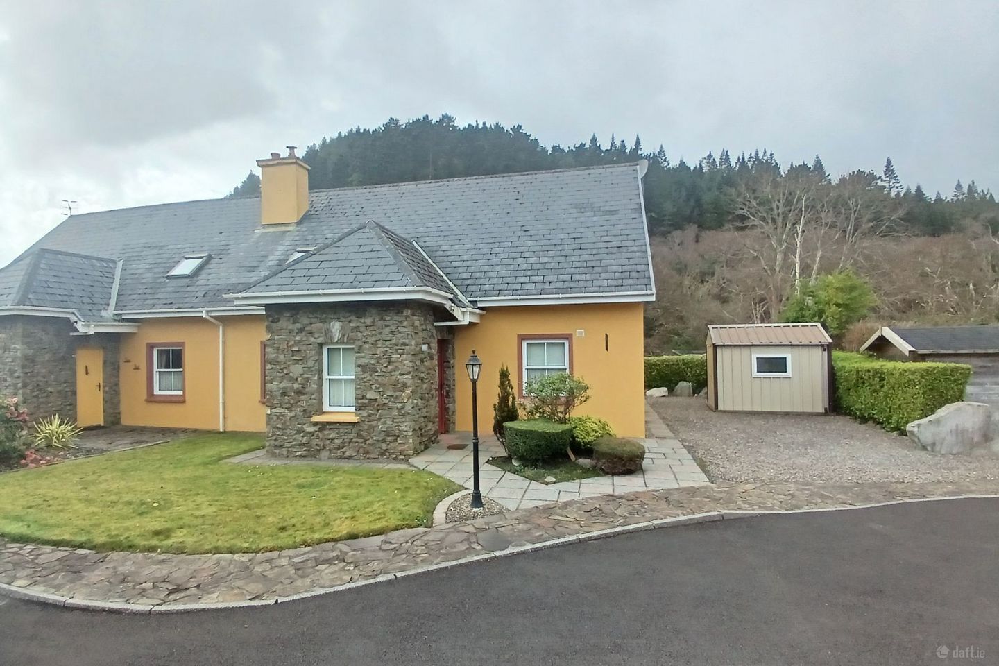 3 Stoney River Cottages, Glenbeigh, Co. Kerry, V93Y653