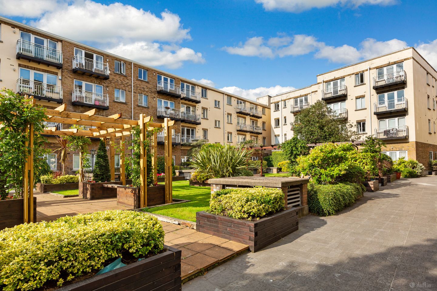 215 Bachelors Walk, Dublin 1, D01W251