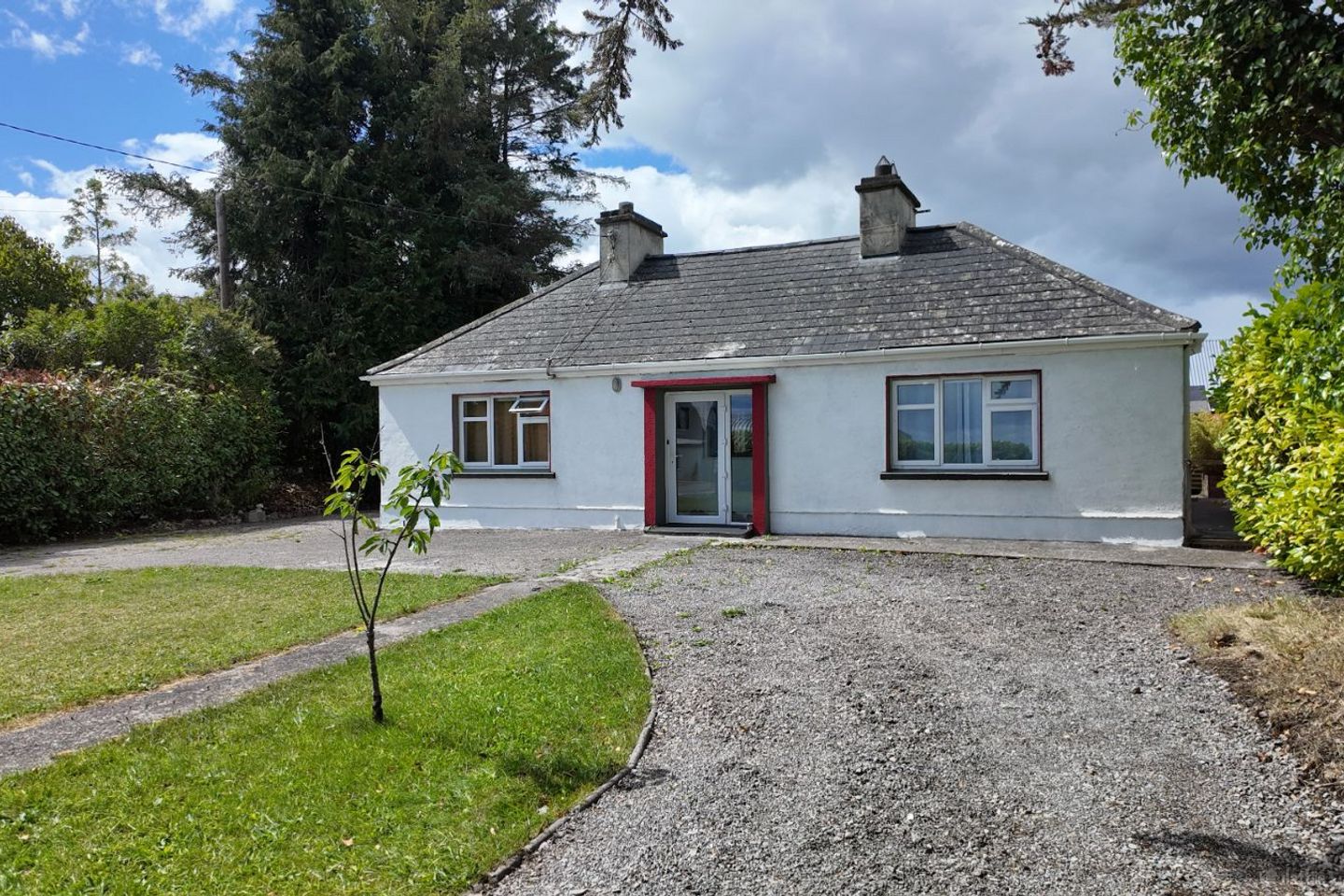 Moores Cottage, The Demesne, Frenchpark, Frenchpark, Co. Roscommon, F45HH27