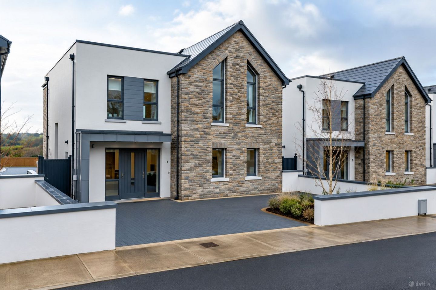 2 The Belvedere, Ballinacubby, Kinsale, Co. Cork, P17C446