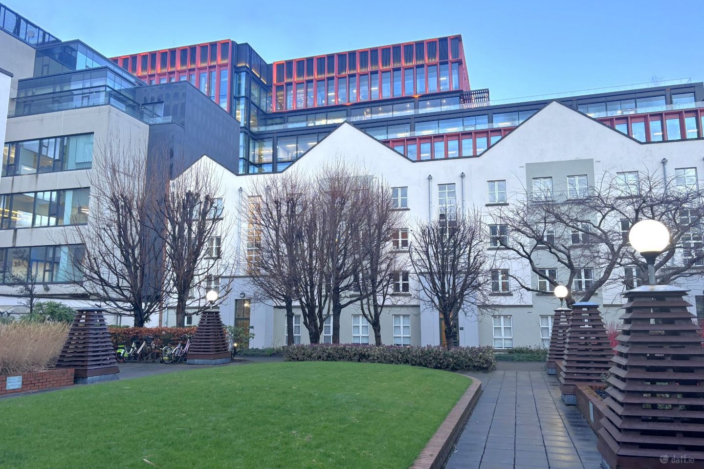 Apartment 15, Block A, The Windmill, Grand Canal Dock, Dublin 2, D02E275