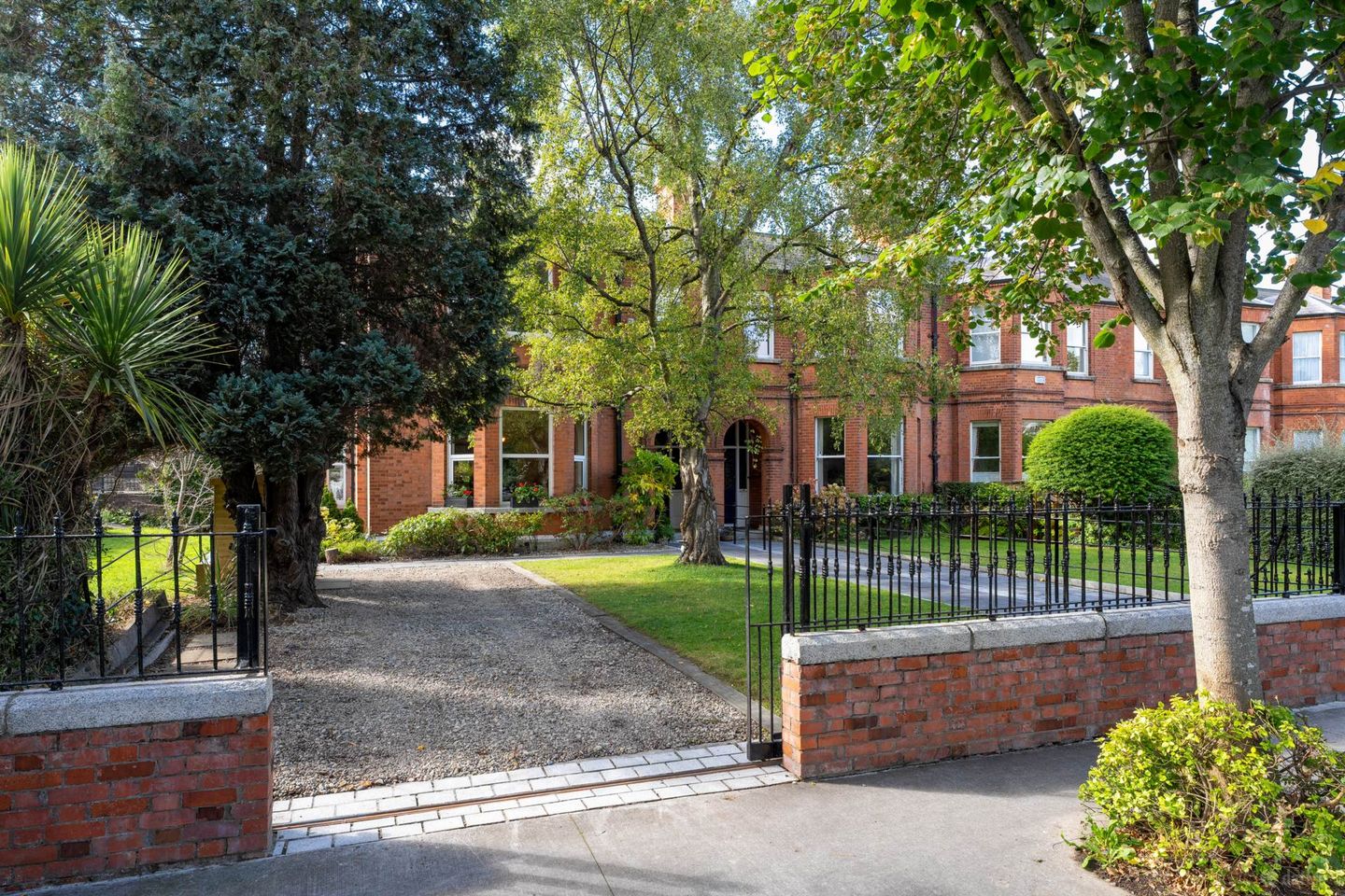 11 Seafield Road West, Clontarf, Dublin 3, D03X995