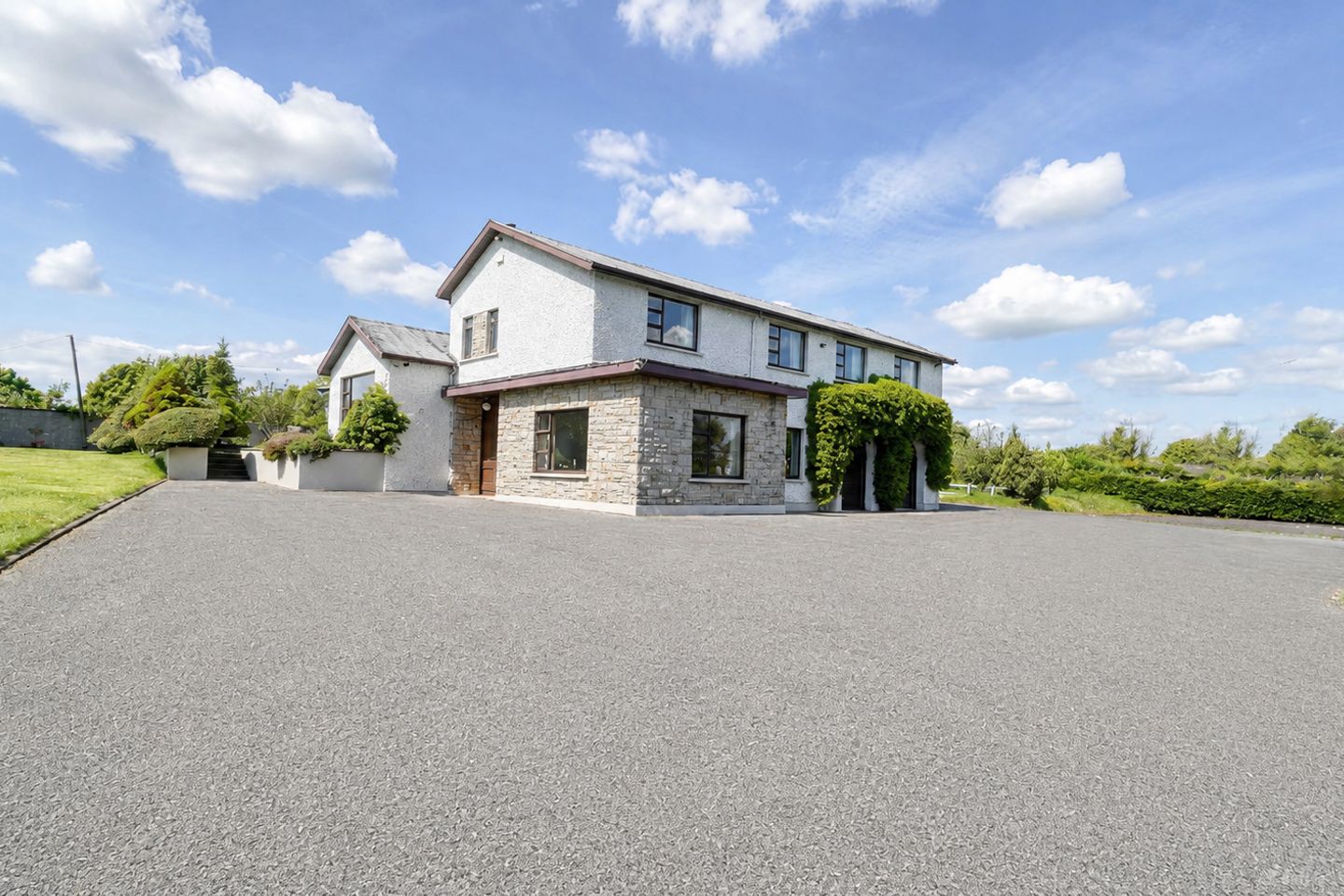 "Curragha", Mountrath Road, Portlaoise, Co. Laois, R32CCN8