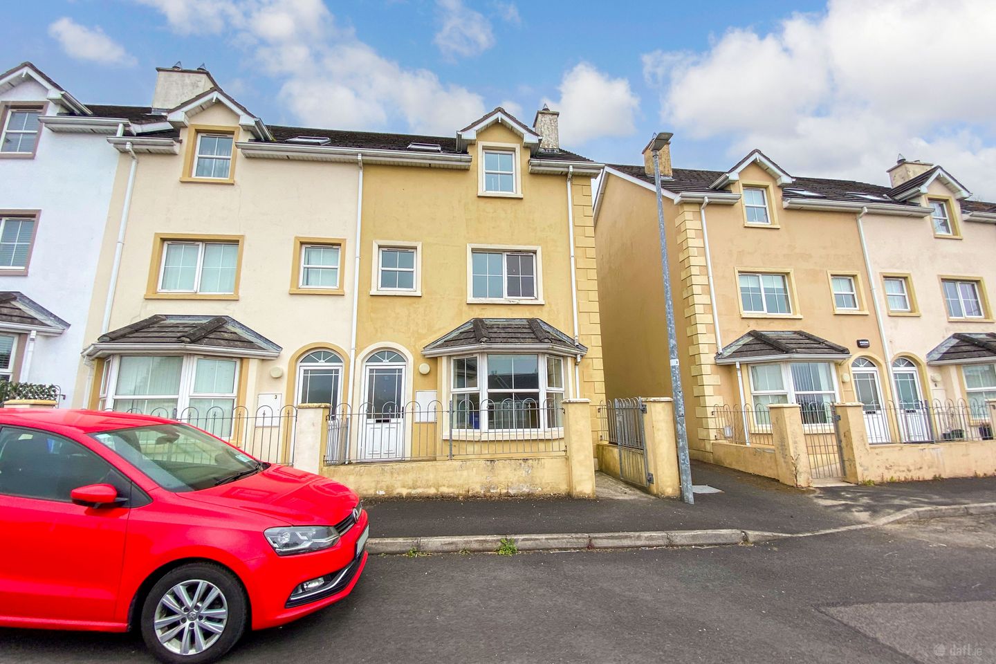 4 Na Hinsean, Manorcunningham, Co. Donegal, F92E766