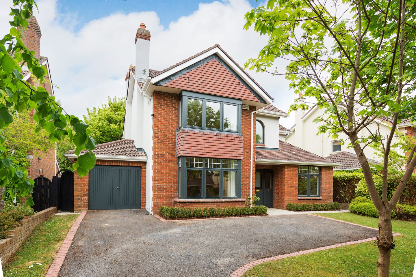 6 Brighton Avenue, Foxrock, Dublin 18