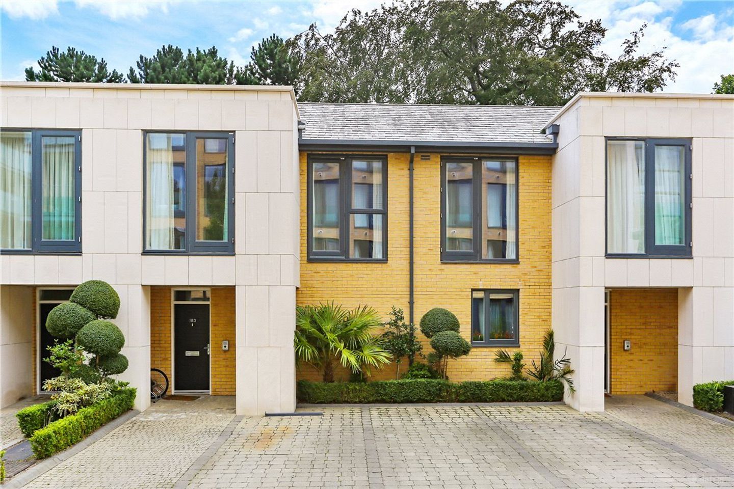 183 Bloomfield Park, Donnybrook, Dublin 4, D04H5P2