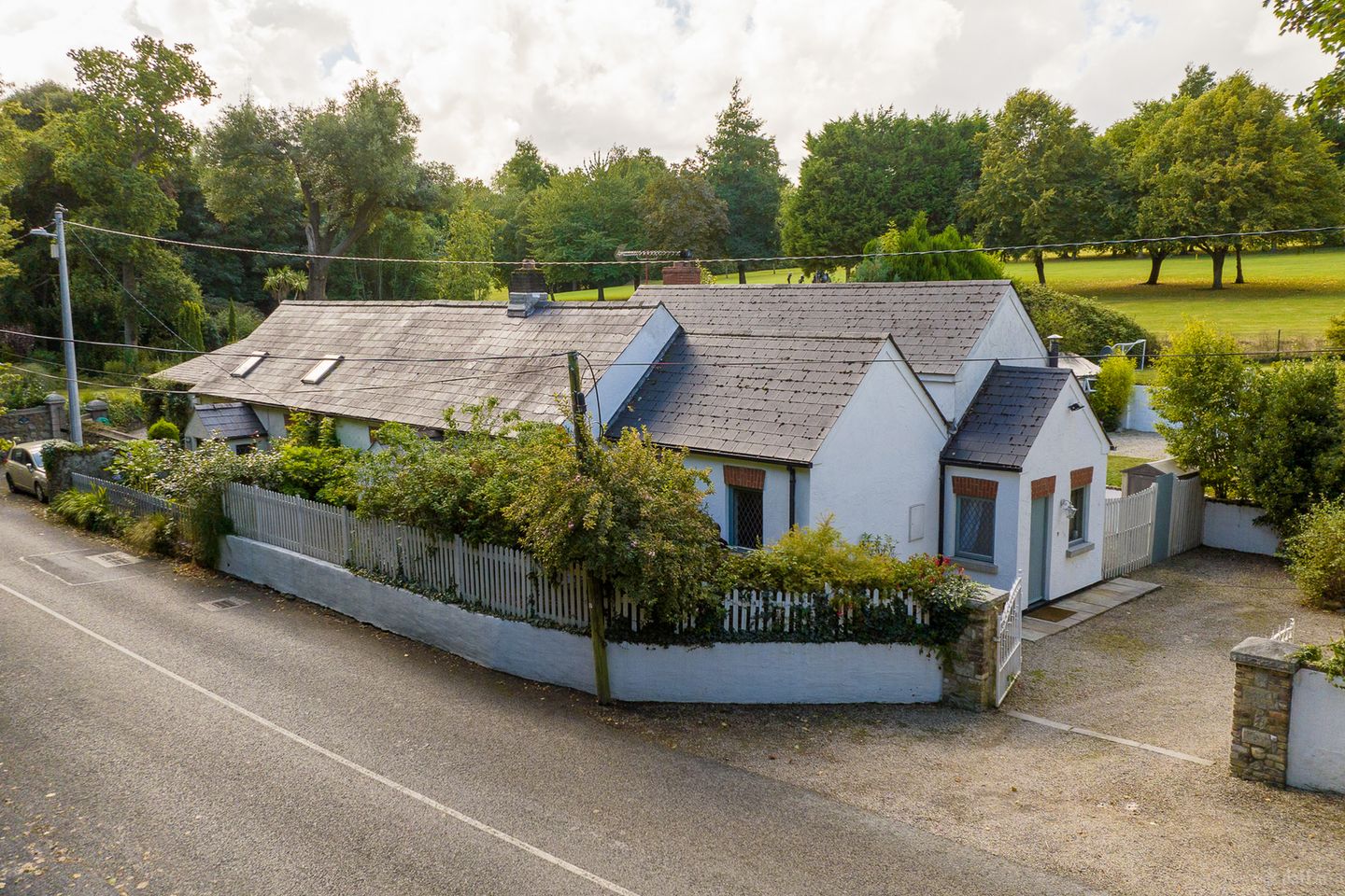 Fernbrook Cottage, 5 Ferndale Road, Rathmichael, Co. Dublin, A98N567