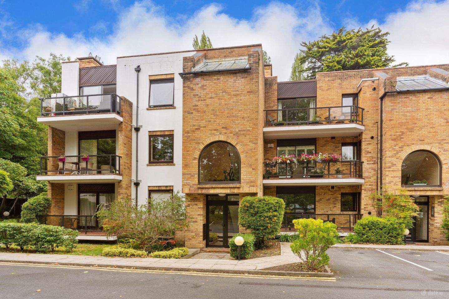 1 The Elms, Mount Merrion Avenue, Blackrock, Co Dublin, A94P5N0