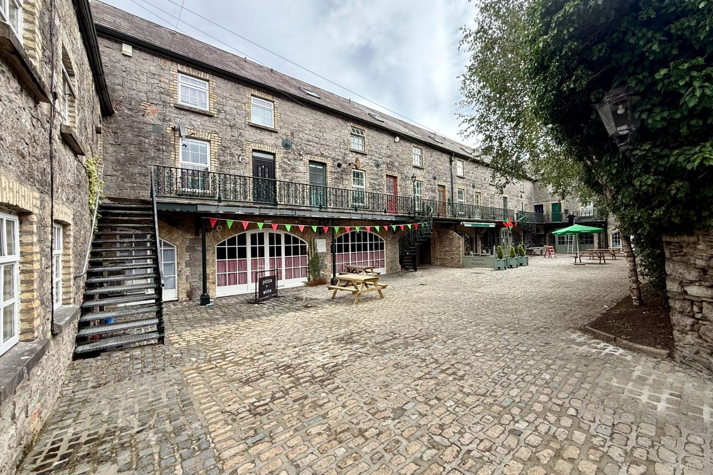 Apartment 4, The Old Bond Store, Dillon Terrace, Ballina, Co. Mayo, F26TV00