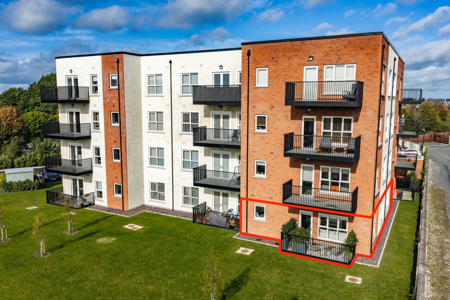 2 The Court, Racecourse Gate, Naas, Co. Kildare, W91 HF6R