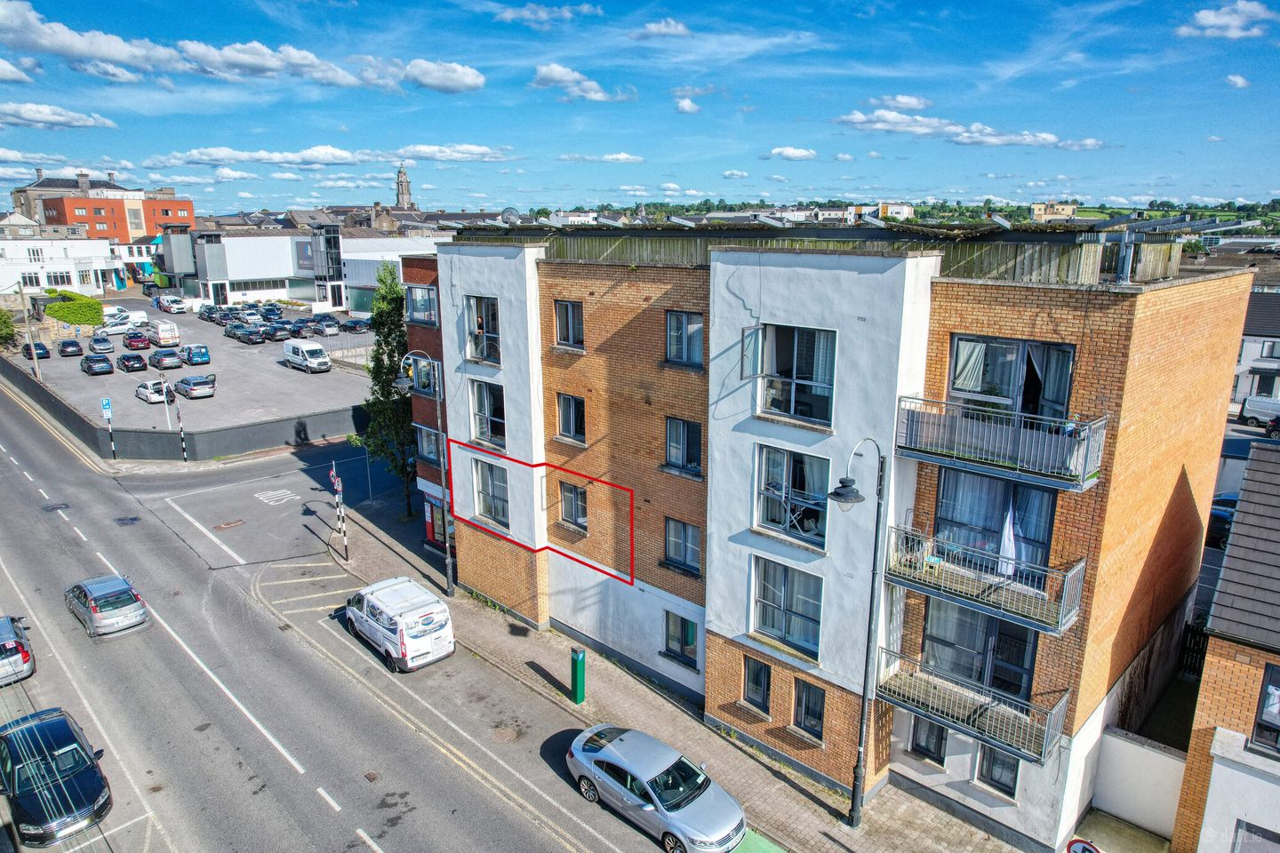 27 Sandy Lane, Richmond Street, Longford, N39Y677