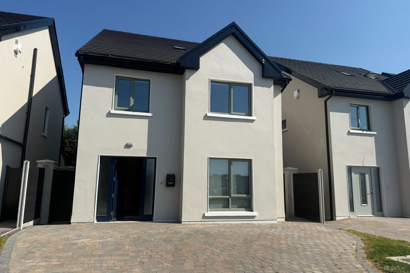 6 Barnakyle Gardens, Patrickswell, Cloghkeating, Co. Limerick