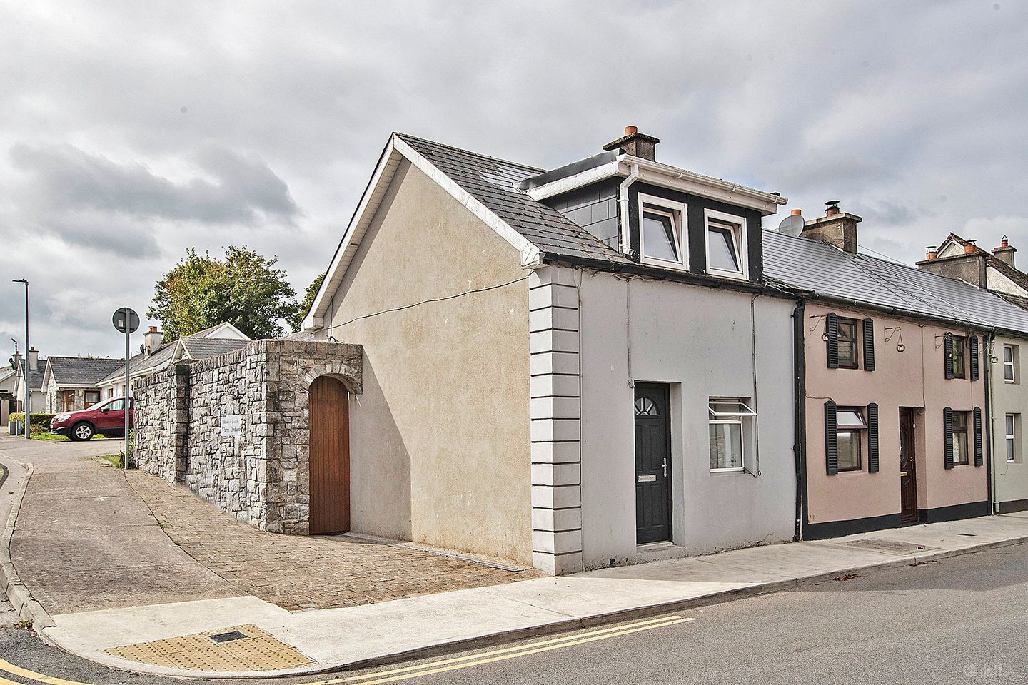 5 Fairlane, O'Connell St, Dungarvan, Co Waterford, X35F426