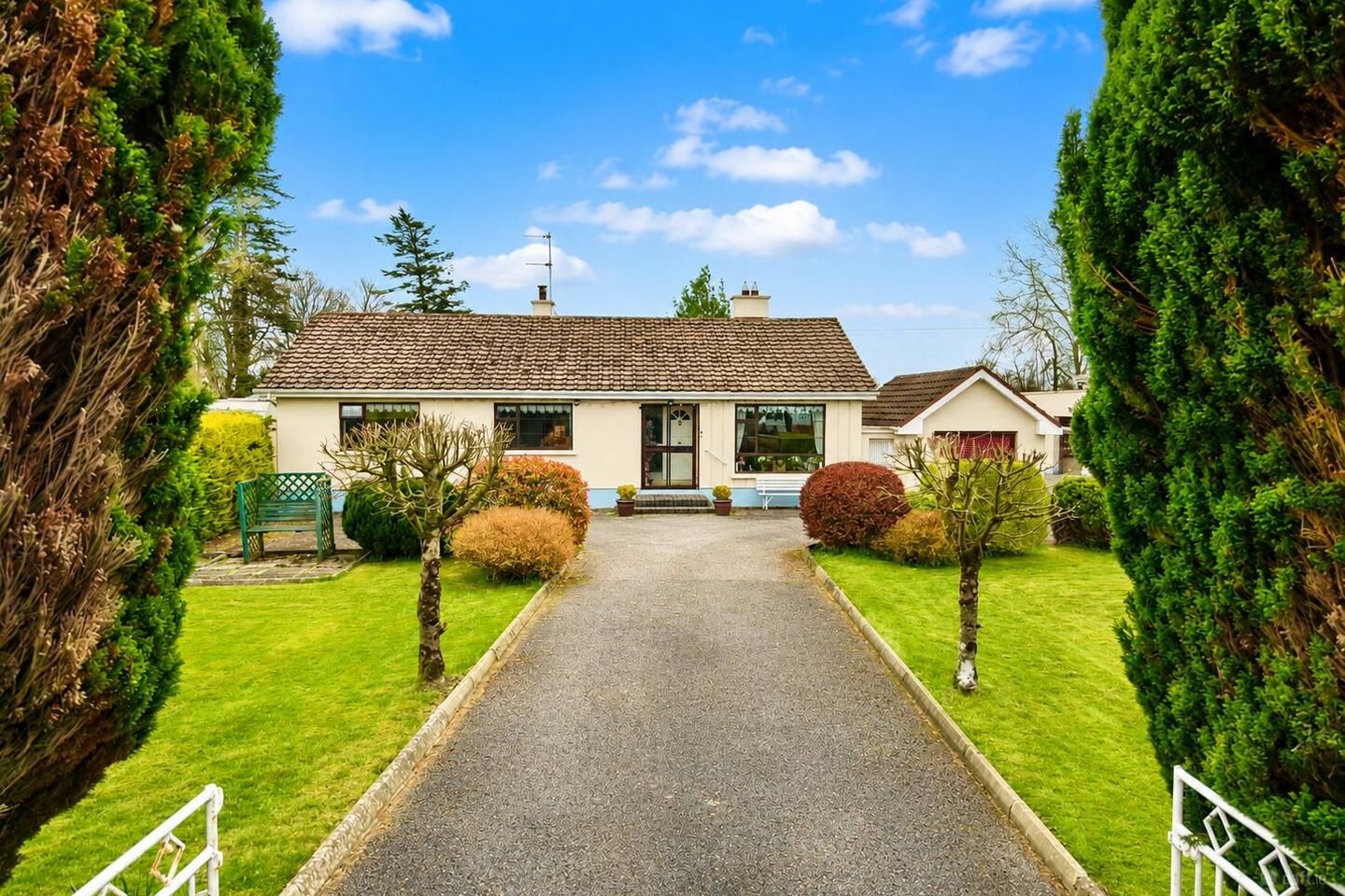 Mostrim Road, Ballymahon, Ballymahon, Co. Longford, N39AK22