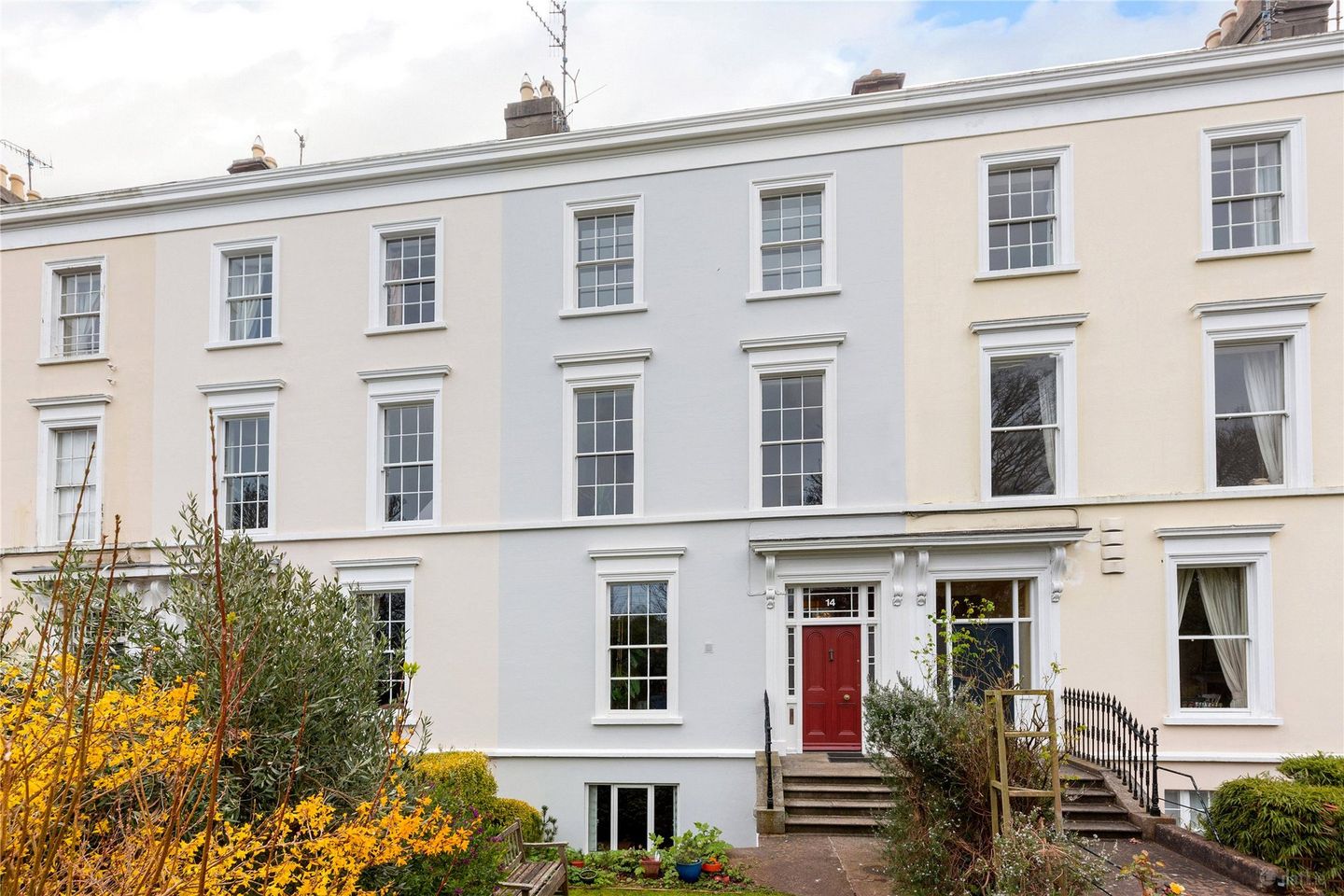 14 Vesey Place, Dun Laoghaire, Co. Dublin, A96A7Y4