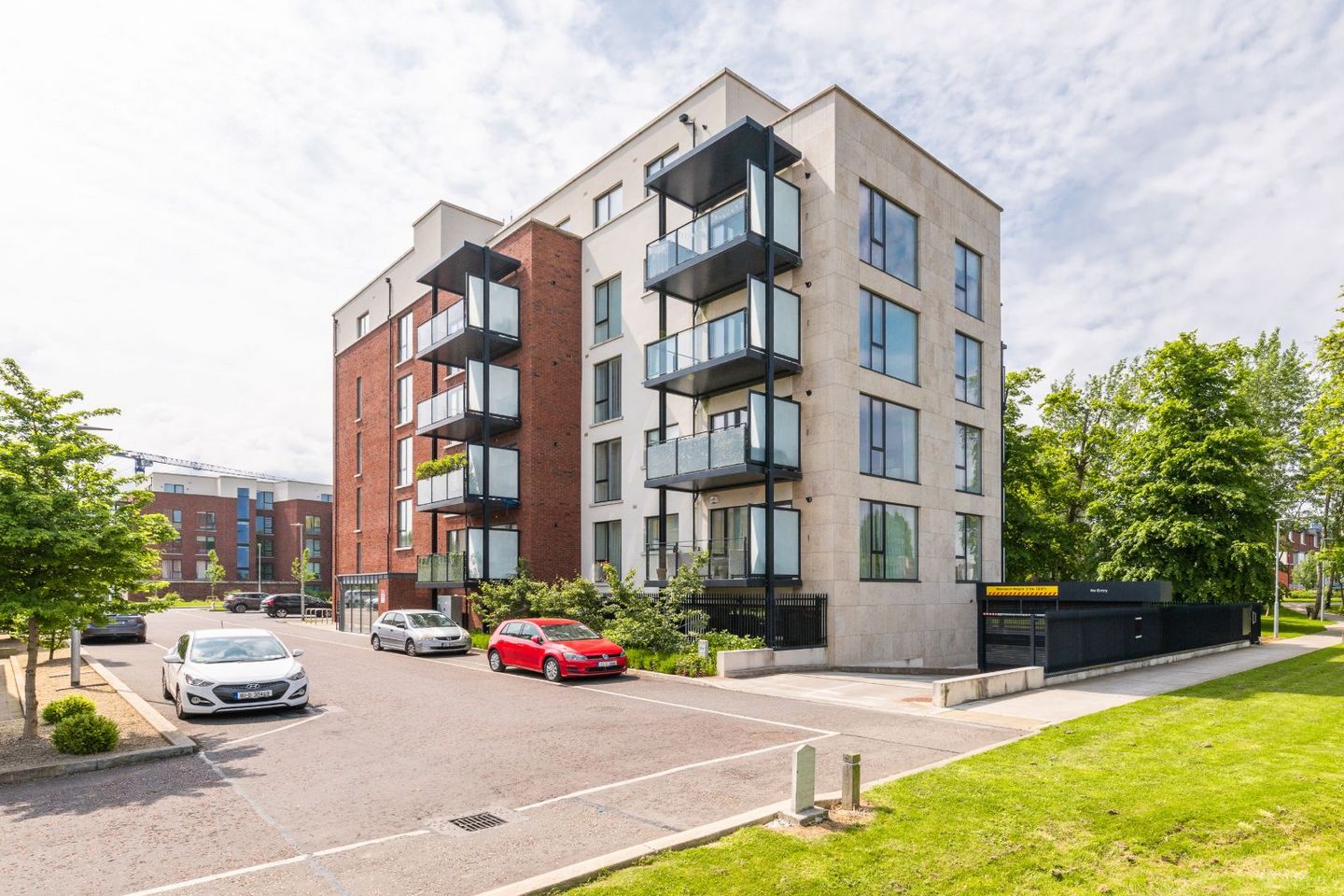 Apartment 19, Sycamore Hall, Clay Farm, Leopardstown, Dublin 18, D18WN3P