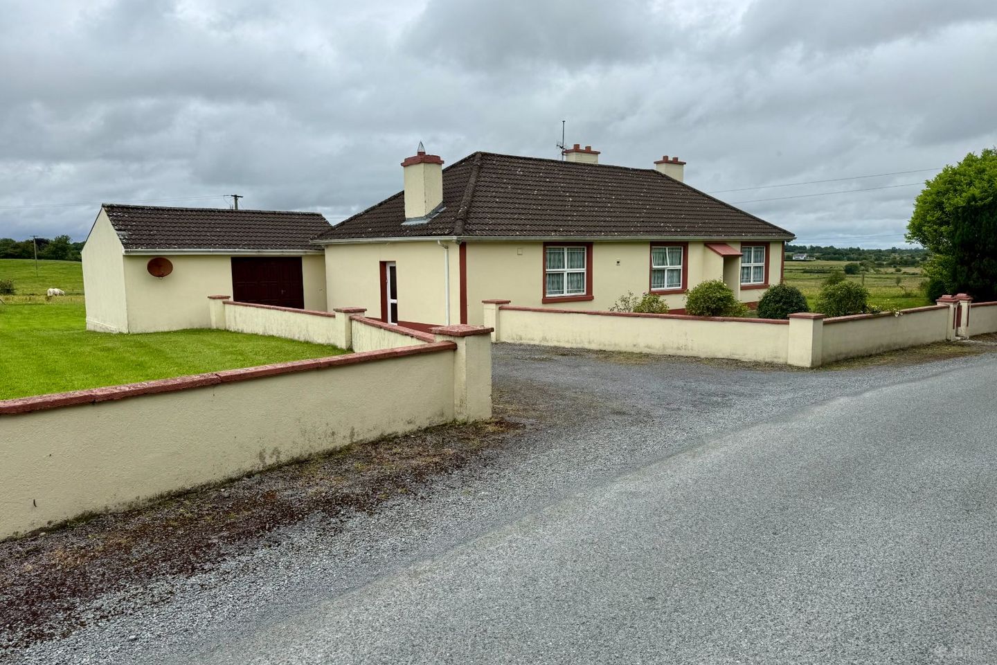 Moat, Ballyhaunis, Ballyhaunis, Co. Mayo, F35XT97