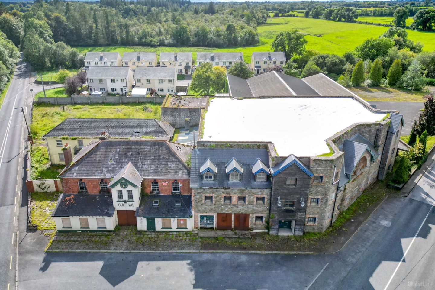 Former Golden Vale Ballroom, Dundrum, Co. Tipperary, E34W990