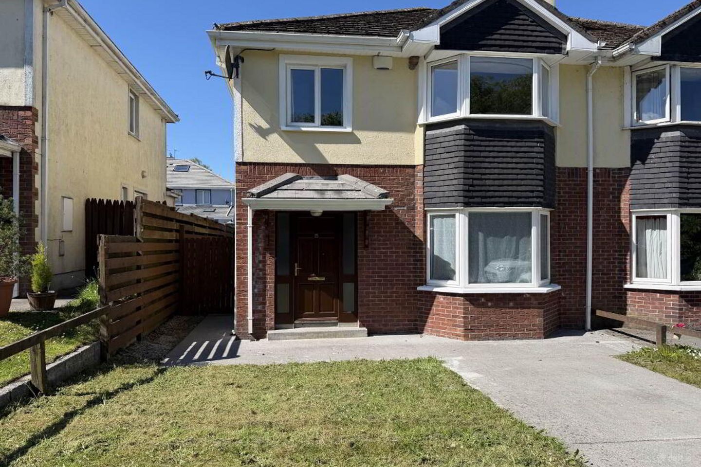 15 Rosslands, Roscrea, Co. Tipperary, E53DF30