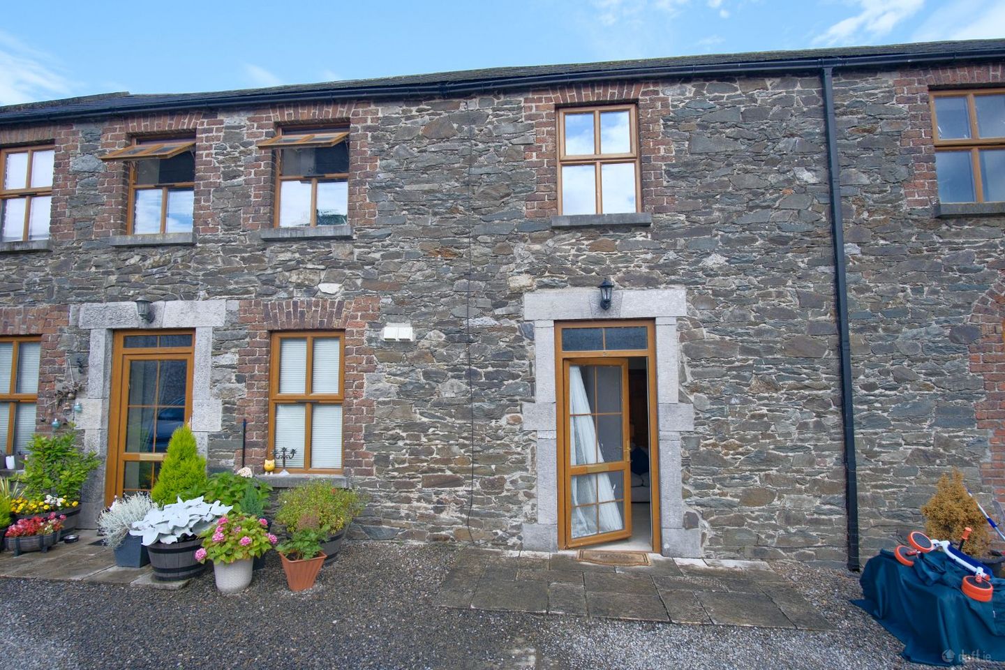 2 The Courtyard The Lodge, Bellewstown, Bellewstown, Co. Meath