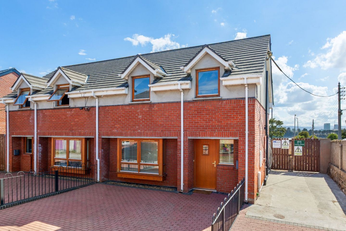 77a The Mews, Seaview Avenue North, Clontarf, Dublin 3, D03A3N8