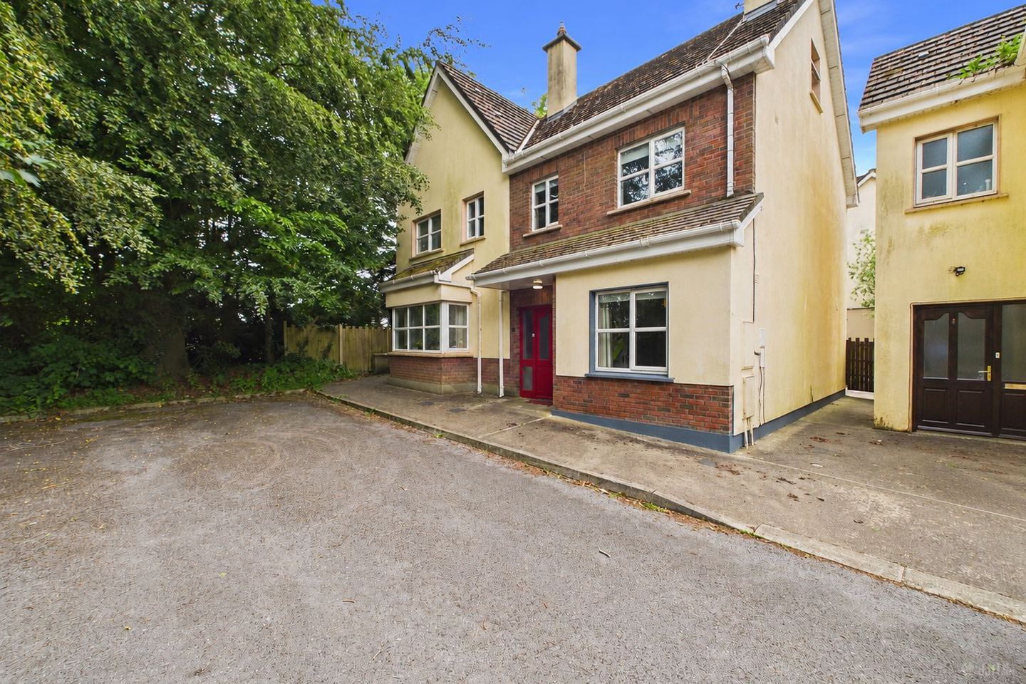2 Estuary Wood, Ferrybank, Slieverue, Co. Kilkenny, X91KXV3