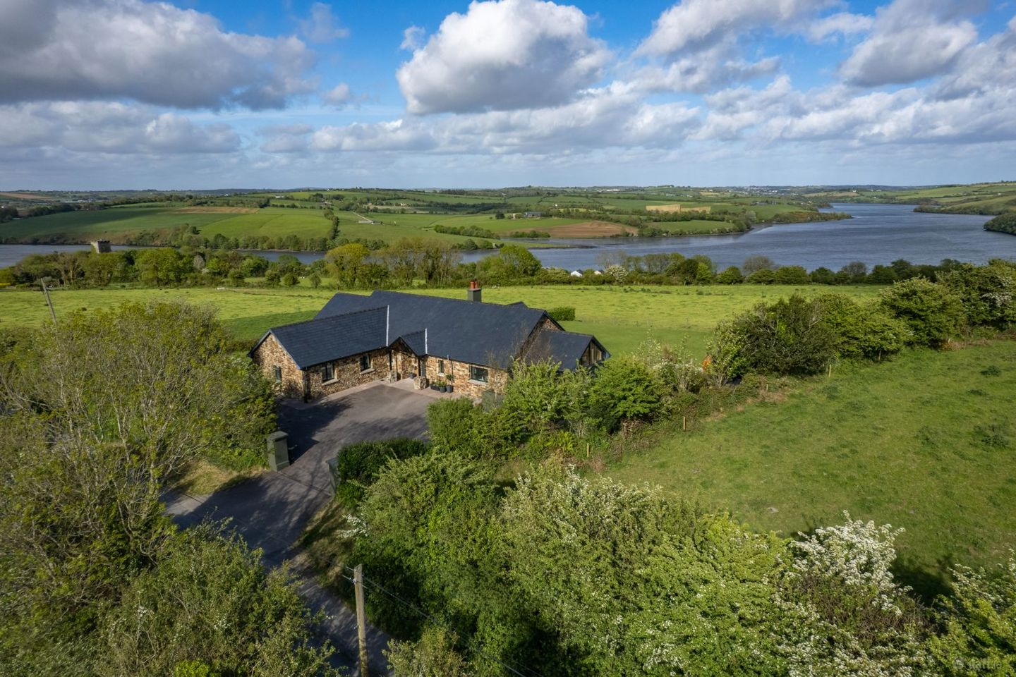 Kilgobbin, Ballinadee, Kinsale, Co. Cork, P72H761