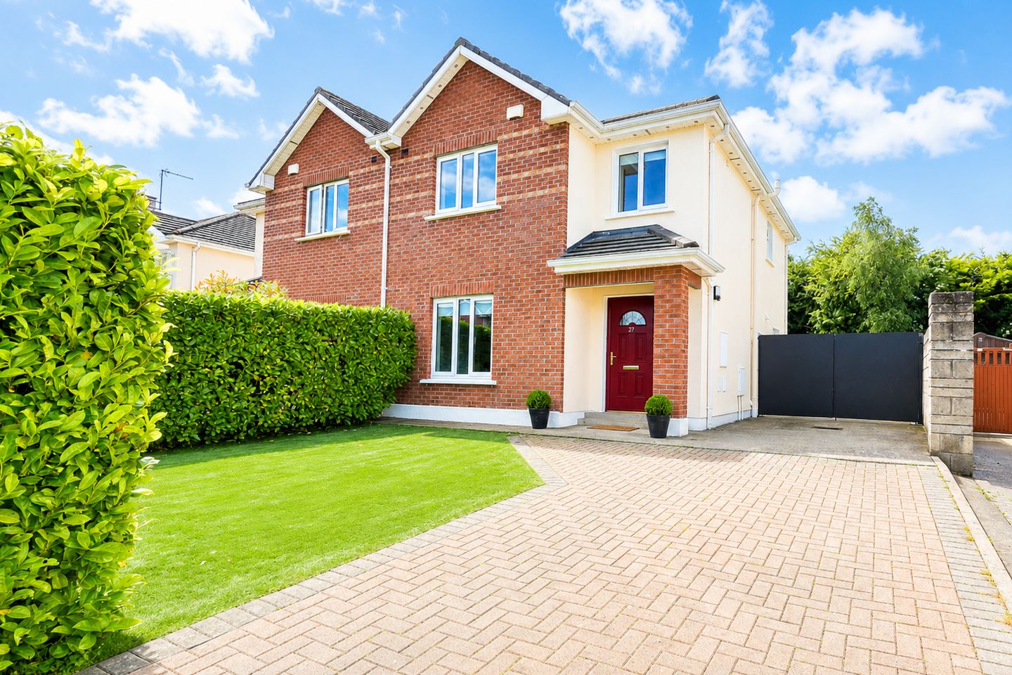 27 Summerhill ,, Stradbally Road,, Portlaoise, Co.Laois, R32HPX7