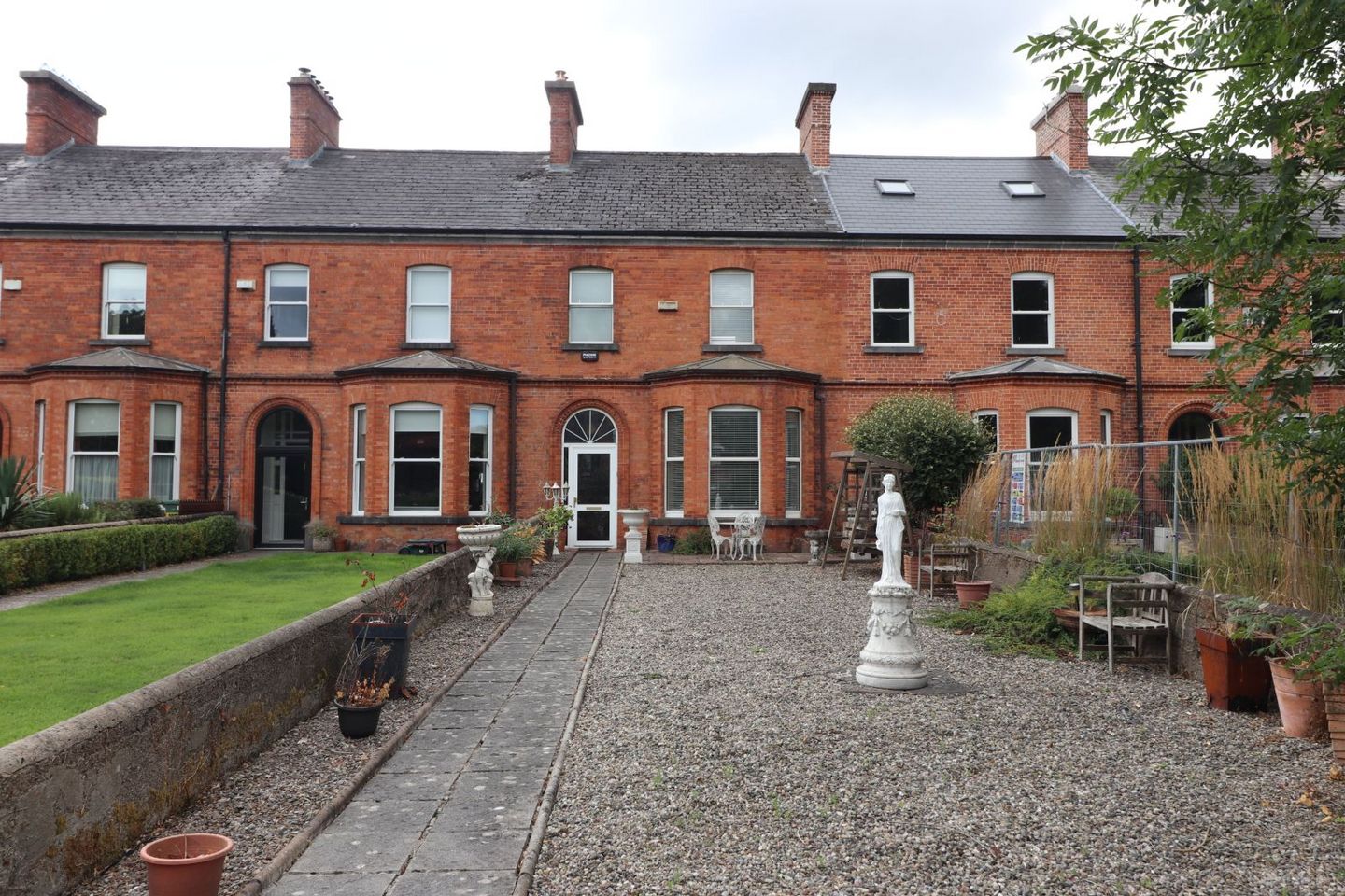 5 Lansdowne Terrace, Ennis Road, North Circular Road, Co. Limerick, V945D76