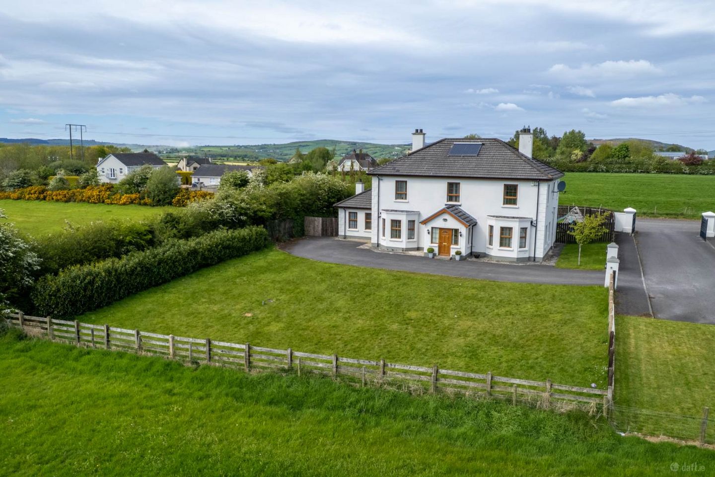 1 Cavan Hill, Rossgier, Lifford, Co. Donegal, F93PWD3