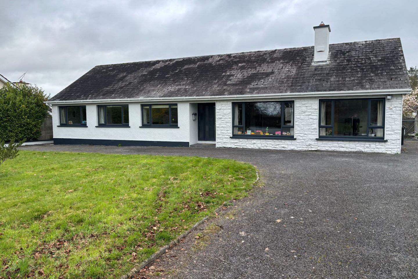 Elm Park, Syngefield, Birr, Co. Offaly, R42AY72