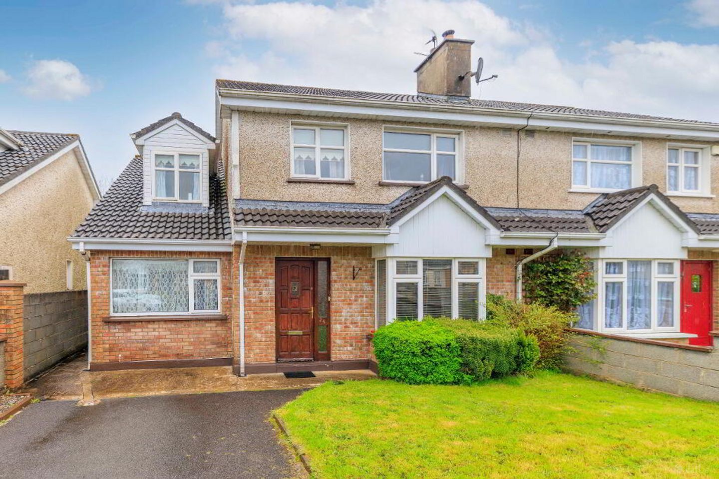 24 Glenwood, Newport, Co. Tipperary, V94E48D
