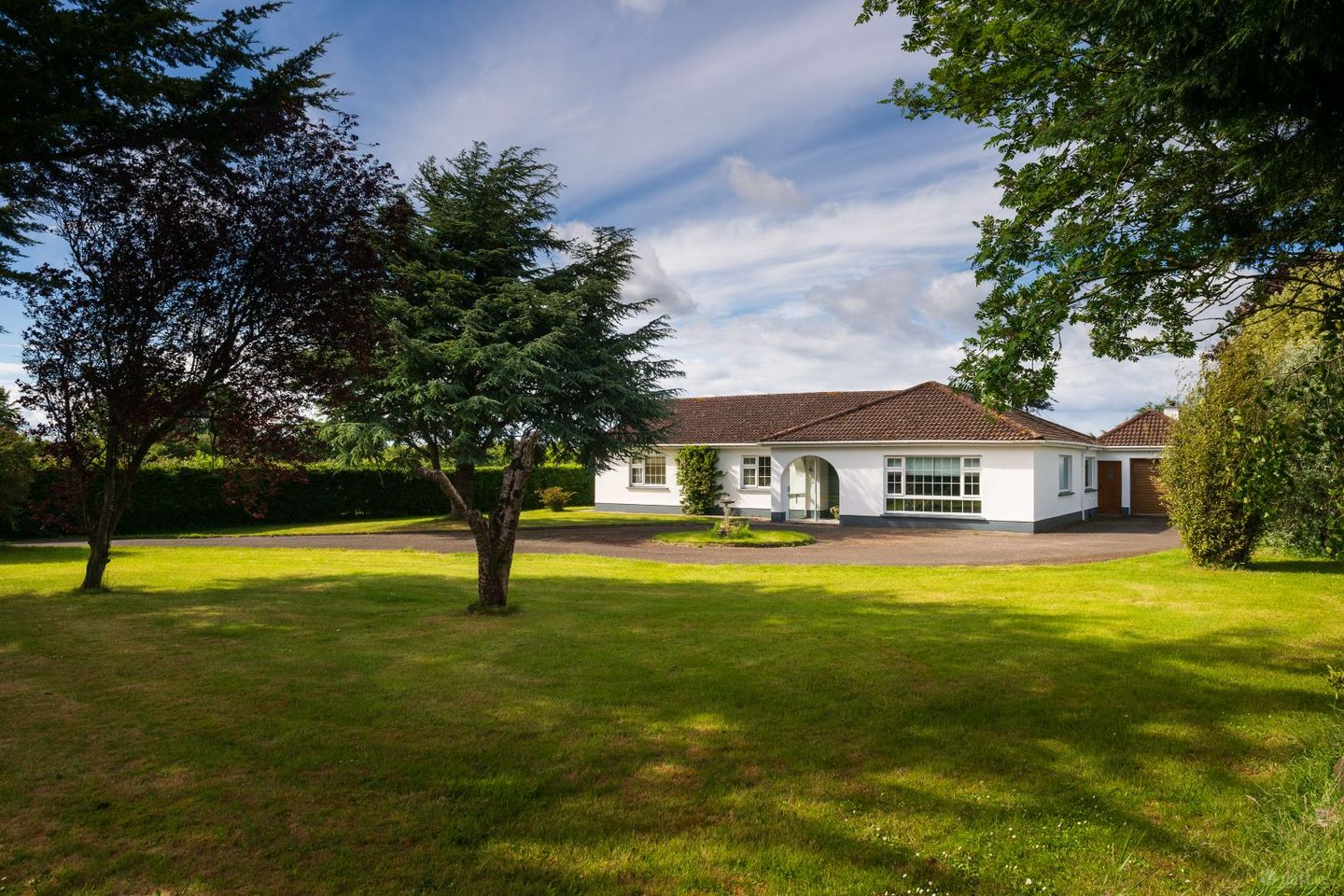 Lea Castle, Lea Road, Portarlington, Co. Laois, R32A6C9