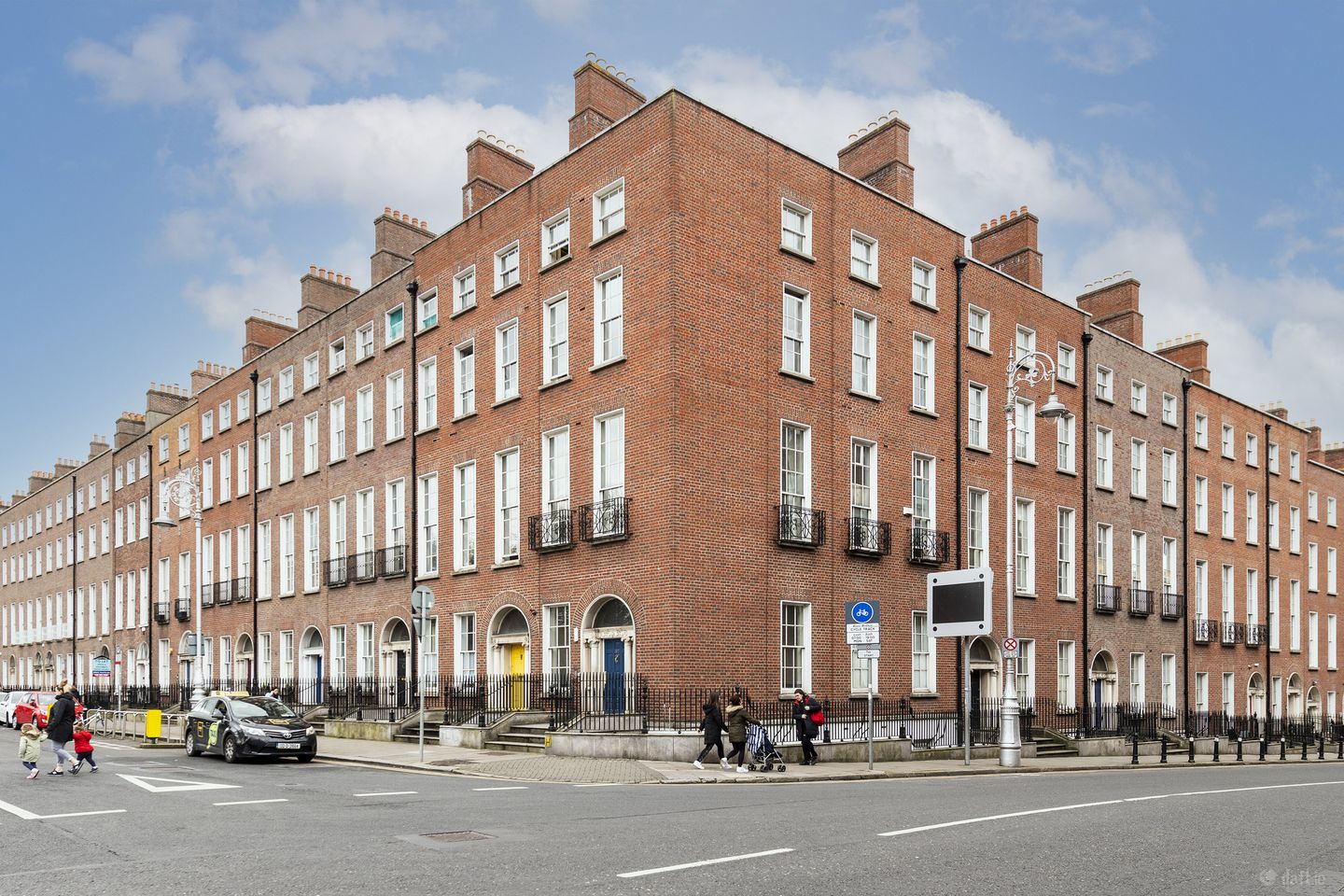 Apartment 10, 52 Mountjoy Square South, Dublin 1