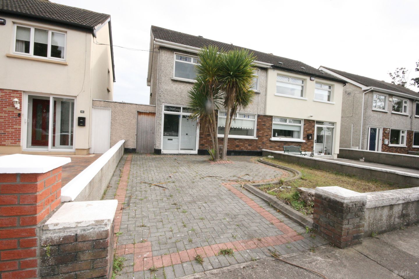 8 Crestfield Drive, Dublin 9, Whitehall, Dublin 9, D09NV26
