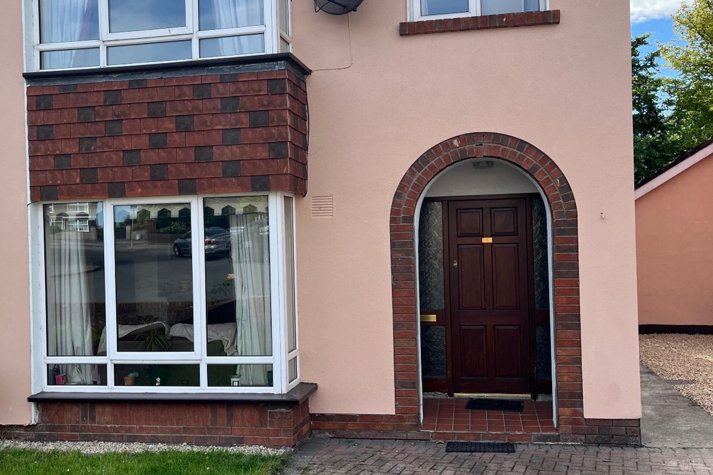 No 8 Clydagh Park , Castlebar, Co. Mayo