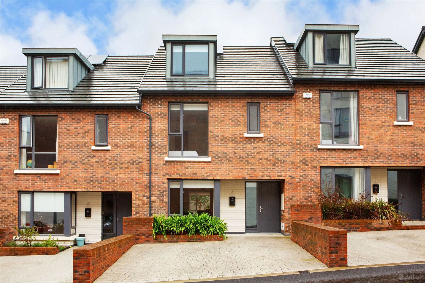 5 Knockrabo Court, Mount Anville Road, Goatstown, Dublin 14, D14T8P8