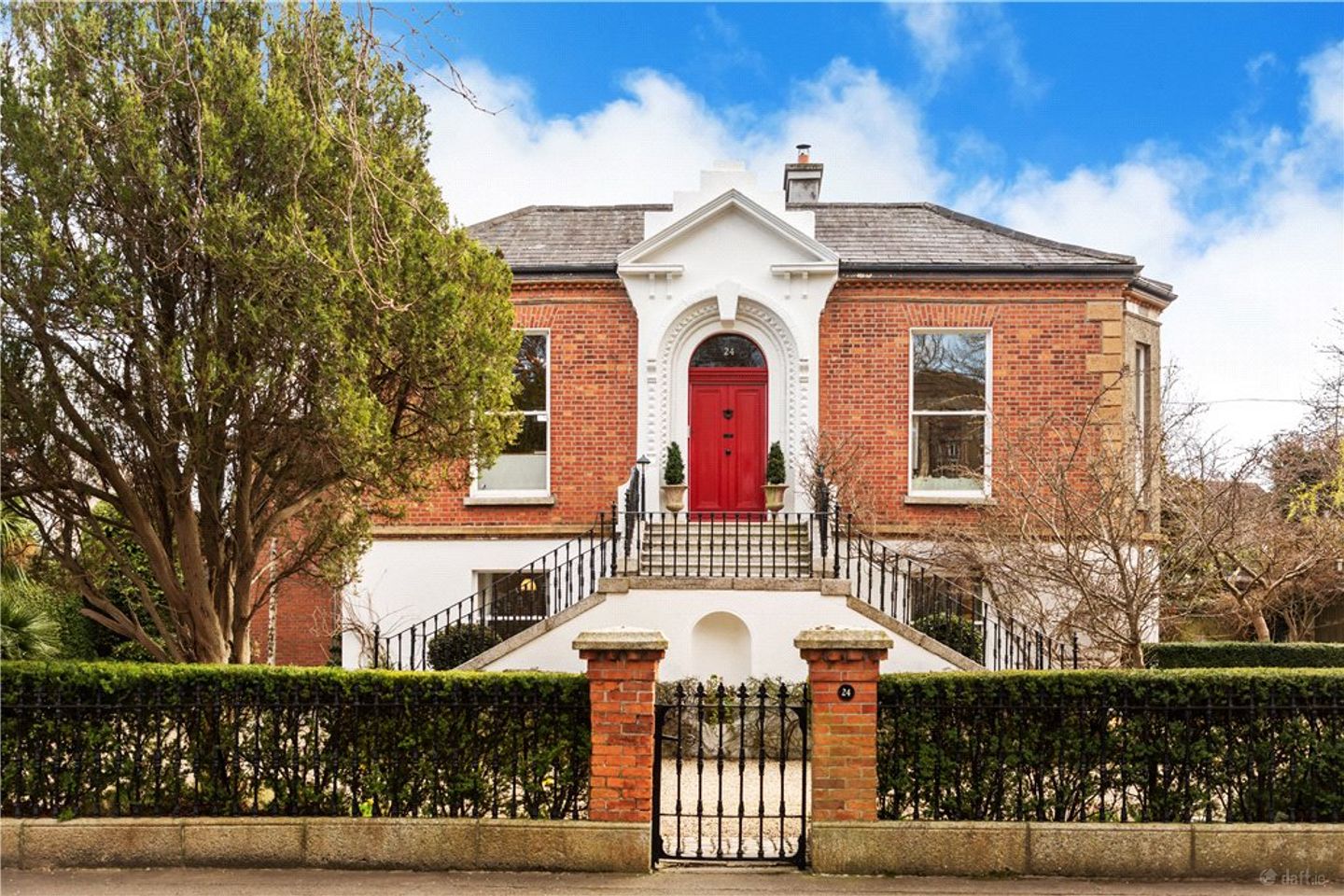24 St Johns Road, Sandymount, Dublin 4, D04AV61