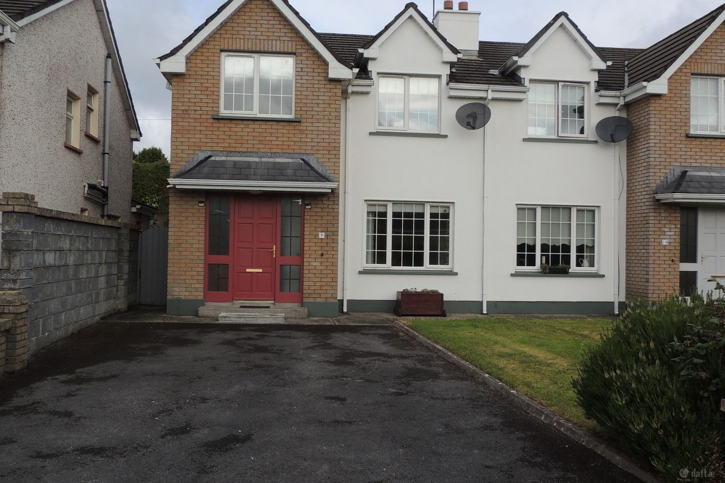 9 Rath Lao, Clybaun Road (NUIG), Knocknacarra, Co. Galway