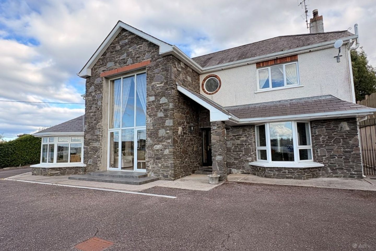 The Grove, Lower Aghada, Aghada, Co. Cork