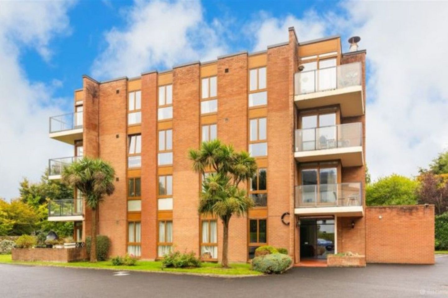Apartment 11, Dawson Court, Cross Avenue, Blackroc, Booterstown, Co. Dublin